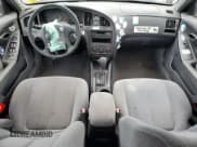 ✅ 2005 Hyundai Elantra GLS • VIN: KMHDN46D35U100870 • Lot: 57279485. Wystawiony na Copart z przebiegiem 146 400 mil. Bezpłatny archiwum sprzedaży aukcyjnych z USA i szczegółowy raport historii pojazdu na DreamBid. Zdjęcie 8.