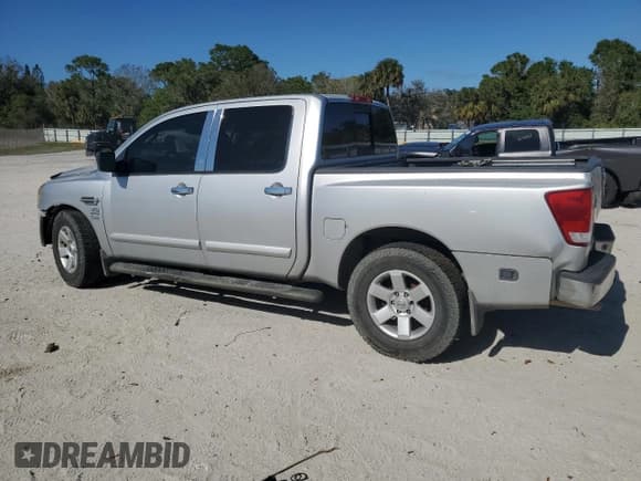 ✅ 2004 Nissan Titan XE • VIN: 1N6AA07A34N530422 • Лот: 87895725. Опубликован ранее на Copart с пробегом 209 182 миль. Бесплатный доступ к архиву аукционных продаж из США и подробный отчёт об истории автомобиля на DreamBid. Изображение 2.