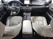 ✅ 2017 Lexus ES 300h • VIN: JTHBW1GGXH2141866 • Лот: 67169905. Опубликован ранее на Copart с пробегом 114 428 миль. Бесплатный доступ к архиву аукционных продаж из США и подробный отчёт об истории автомобиля на DreamBid. Изображение 8.