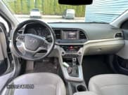 ✅ 2017 Hyundai Elantra Value Edition • VIN: 5NPD84LF5HH009809 • Лот: 92907195. Опубликован ранее на Copart с пробегом 174 089 миль. Бесплатный доступ к архиву аукционных продаж из США и подробный отчёт об истории автомобиля на DreamBid. Изображение 9.