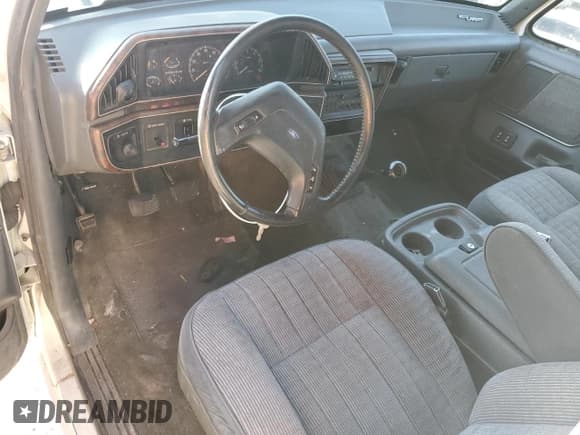 ✅ 1990 Ford F-150 • VIN: 1FTEX15N8LKA78305 • Лот: 63533705. Опубликован ранее на Copart с пробегом 10 894 миль. Бесплатный доступ к архиву аукционных продаж из США и подробный отчёт об истории автомобиля на DreamBid. Изображение 8.