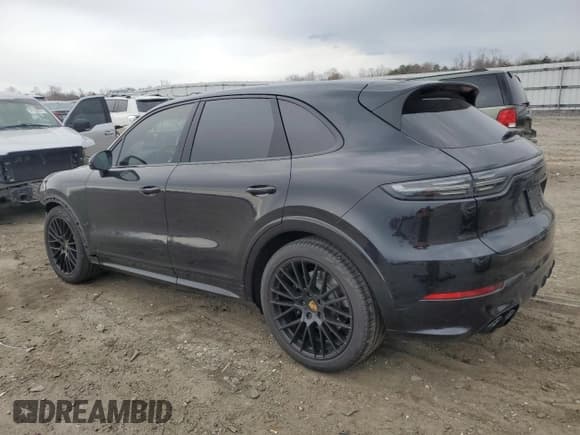 ✅ 2021 Porsche Cayenne GTS • VIN: WP1AG2AY0MDA34761 • Lot: 50386585. Listed on Copart with 29,627 mi. Free auction sales archive from the USA and detailed vehicle history report at DreamBid. Image 2.