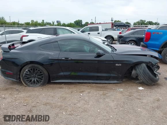 ✅ 2020 Ford Mustang GT • VIN: 1FA6P8CF0L5146450 • Lot: 42899310. Listed on IAAI with 33,502 mi. Free auction sales archive from the USA and detailed vehicle history report at DreamBid. Image 13.
