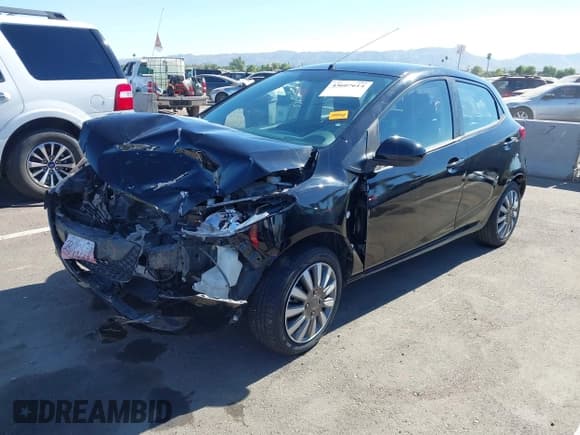 ✅ 2012 Mazda 2 Sport • VIN: JM1DE1KZ1C0147985 • Lot: 43607614. Listed on IAAI with 104,265 mi. Free auction sales archive from the USA and detailed vehicle history report at DreamBid. Image 2.