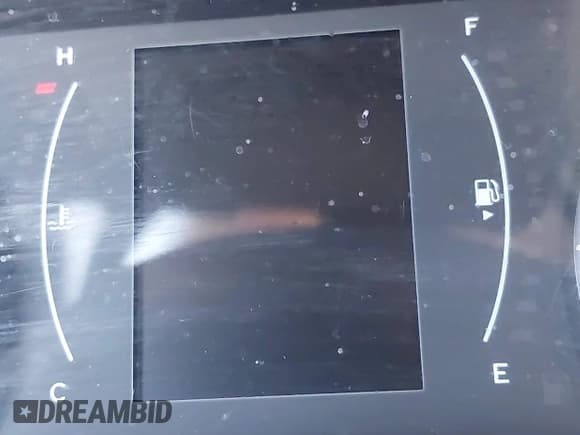 ✅ 2018 Jeep Renegade Latitude • VIN: ZACCJBBB6JPH90761 • Lot: 42499721. Wystawiony na IAAI z przebiegiem Nie podano. Bezpłatny archiwum sprzedaży aukcyjnych z USA i szczegółowy raport historii pojazdu na DreamBid. Zdjęcie 15.