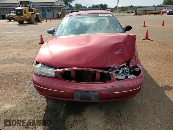 ✅ 1999 Buick Century Custom • VIN: 2G4WS52M1X1573470 • Lot: 80921835. Wystawiony na Copart z przebiegiem 111 093 mil. Bezpłatny archiwum sprzedaży aukcyjnych z USA i szczegółowy raport historii pojazdu na DreamBid. Zdjęcie 14.