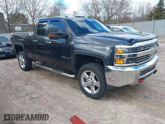 ✅ 2016 Chevrolet Silverado 2500HD Work Truck • VIN: 1GC2KUEG2GZ281935 • Lot: 41878819. Wystawiony na IAAI z przebiegiem 147 058 mil. Bezpłatny archiwum sprzedaży aukcyjnych z USA i szczegółowy raport historii pojazdu na DreamBid. Zdjęcie 1.