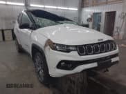 ✅ 2023 Jeep Compass Limited • VIN: 3C4NJDCN3PT529117 • Lot: 42823523. Wystawiony na IAAI z przebiegiem 31 493 mil. Bezpłatny archiwum sprzedaży aukcyjnych z USA i szczegółowy raport historii pojazdu na DreamBid. Zdjęcie 1.