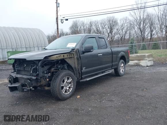 ✅ 2015 Ford F-150 XLT • VIN: 1FTEX1EP3FFC83139 • Lot: 41956275. Listed on IAAI with 87,035 mi. Free auction sales archive from the USA and detailed vehicle history report at DreamBid. Image 17.
