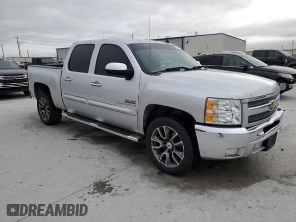 ✅ 2013 Chevrolet Silverado 1500 LT • VIN: 3GCPCSE09DG276141 • Лот: 89700035. Опубликован ранее на Copart с пробегом 176 663 миль. Бесплатный доступ к архиву аукционных продаж из США и подробный отчёт об истории автомобиля на DreamBid. Изображение 4.
