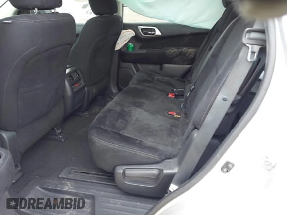 ✅ 2014 Nissan Pathfinder SV • VIN: 5N1AR2MNXEC727630 • Lot: 41361611. Listed on IAAI with 57,634 mi. Free auction sales archive from the USA and detailed vehicle history report at DreamBid. Image 8.