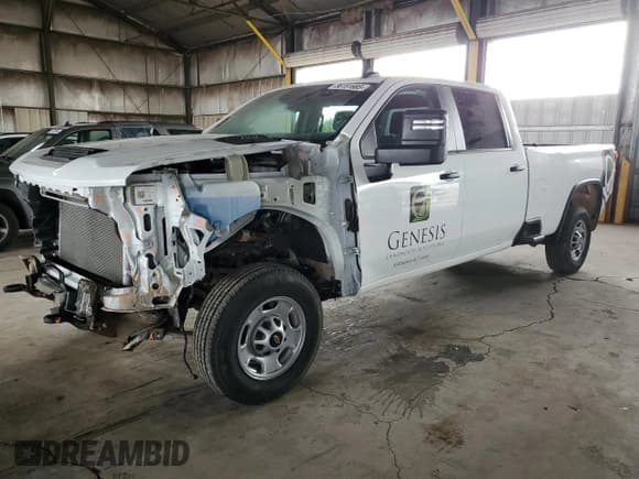 ✅ 2024 Chevrolet Silverado 2500HD Work Truck • VIN: 1GC4WLE77RF367575 • Лот: 56151685. Опубликован ранее на Copart с пробегом 14 882 миль. Бесплатный доступ к архиву аукционных продаж из США и подробный отчёт об истории автомобиля на DreamBid. Изображение 1.