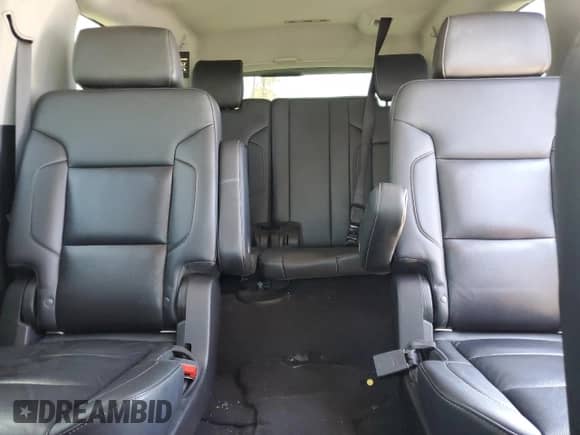 2020 Chevrolet Suburban LT z VIN 1GNSKHKC5LR249037, wystawiony jako Copart lot #63078615 z przebiegiem 208 416 mil mil oraz Szkoda całkowita • Salvage title. Historia ofert i sprzedaży dostępna na DreamBid. Obrazek 10.