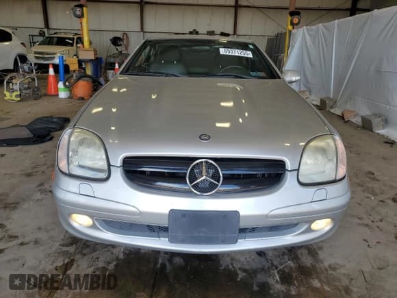 ✅ 2001 Mercedes-Benz SLK 230 Kompressor • VIN: WDBKK49F31F234132 • Lot: 69371255. Listed on Copart with 153,880 mi. Free auction sales archive from the USA and detailed vehicle history report at DreamBid. Image 5.
