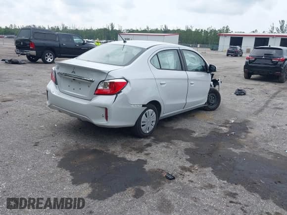 ✅ 2024 Mitsubishi Mirage ES • VIN: ML32FUFJ3RHF12726 • Lot: 42405534. Wystawiony na IAAI z przebiegiem 1 861 mil. Bezpłatny archiwum sprzedaży aukcyjnych z USA i szczegółowy raport historii pojazdu na DreamBid. Zdjęcie 4.