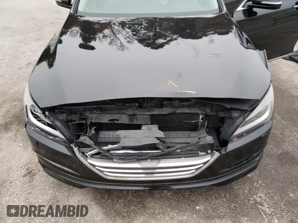 ✅ 2015 Hyundai Genesis 3.8L • VIN: KMHGN4JE7FU048853 • Lot: 85131584. Listed on Copart with 116,957 mi. Free auction sales archive from the USA and detailed vehicle history report at DreamBid. Image 11.