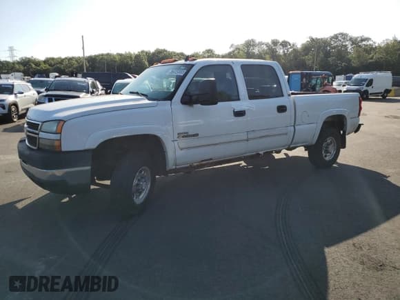 ✅ 2007 Chevrolet Silverado 2500HD LT3 • VIN: 1GCHK23D07F132433 • Lot: 67554555. Listed on Copart with Not provided. Free auction sales archive from the USA and detailed vehicle history report at DreamBid. Image 1.