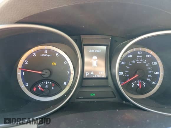 2013 Hyundai Santa Fe GLS z VIN KM8SN4HF0DU002769, wystawiony jako Copart lot #87266125 z przebiegiem 176 870 mil mil oraz Czysty tytuł • Clean title. Historia ofert i sprzedaży dostępna na DreamBid. Obrazek 9.