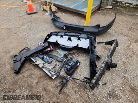 ✅ 2021 Ford Bronco Sport Big Bend • VIN: 3FMCR9B69MRA20824 • Lot: 89899065. Listed on Copart with 49,574 mi. Free auction sales archive from the USA and detailed vehicle history report at DreamBid. Image 12.