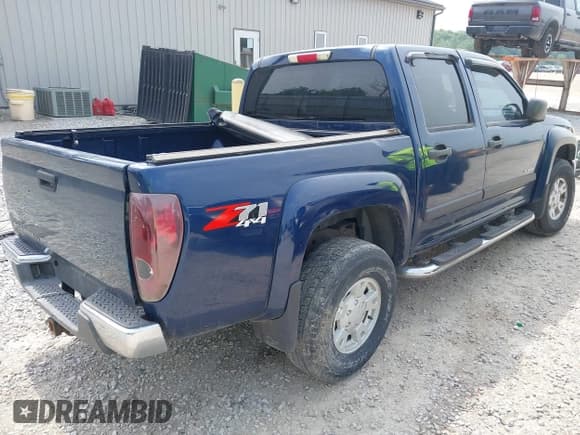 ✅ 2004 Chevrolet Colorado 1SE LS Z71 • VIN: 1GCDT136848103009 • Лот: 42485114. Опубликован ранее на IAAI с пробегом 198 794 миль. Бесплатный доступ к архиву аукционных продаж из США и подробный отчёт об истории автомобиля на DreamBid. Изображение 4.
