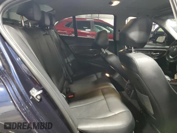 ✅ 2015 BMW 3 Series 328i xDrive • VIN: WBA3B3G51FNR87517 • Lot: 84065705. Listed on Copart with 115,351 mi. Free auction sales archive from the USA and detailed vehicle history report at DreamBid. Image 10.