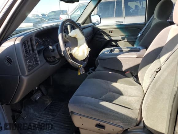 ✅ 2005 Chevrolet Silverado 1500 LS • VIN: 2GCEC13T351182488 • Лот: 74930534. Опубликован ранее на Copart с пробегом 180 304 миль. Бесплатный доступ к архиву аукционных продаж из США и подробный отчёт об истории автомобиля на DreamBid. Изображение 7.