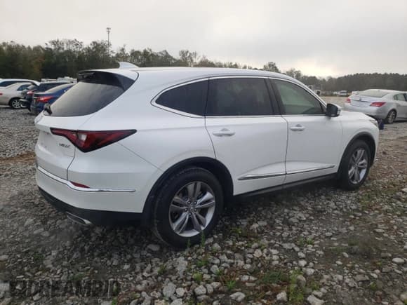 ✅ 2024 Acura MDX • VIN: 5J8YD9H31RL006588 • Lot: 78894094. Listed on Copart with 7,947 mi. Free auction sales archive from the USA and detailed vehicle history report at DreamBid. Image 3.