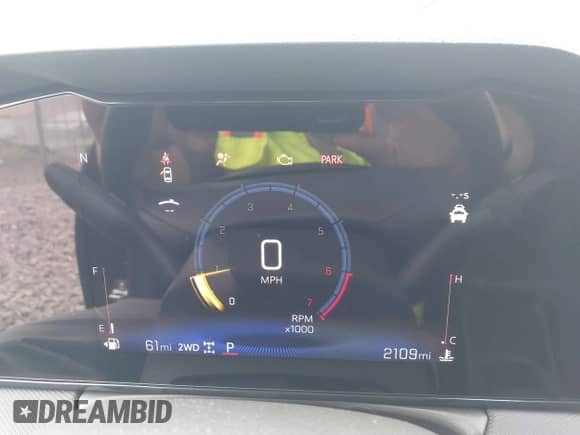 2025 Chevrolet TrailBlazer RS с VIN KL79MUSL3SB164356, выставлен на аукционе IAAI как лот 42686163 с пробегом 2 109 миль миль и . История ставок и продаж доступна на DreamBid. Изображение 7.