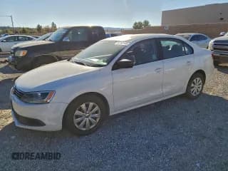 ✅ 2011 Volkswagen Jetta • VIN: 3VW2K7AJ6BM335778 • Lot: 95258165. Wystawiony na Copart z przebiegiem 200 326 mil. Bezpłatny archiwum sprzedaży aukcyjnych z USA i szczegółowy raport historii pojazdu na DreamBid. Zdjęcie 1.