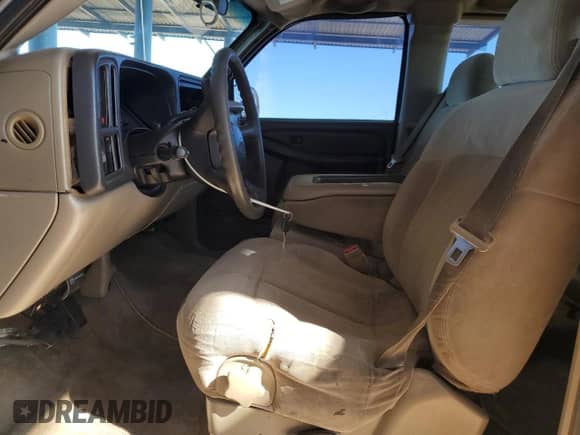 ✅ 2002 Chevrolet Silverado 1500 LS • VIN: 1GCEC19V12Z239654 • Lot: 90499805. Wystawiony na Copart z przebiegiem 196 810 mil mil. Skorzystaj z bezpłatnego archiwum sprzedaży aukcyjnych z USA i zobacz szczegółowy raport historii pojazdu na DreamBid. Zdjęcie 7.