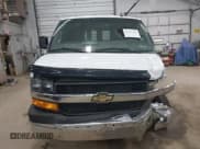 ✅ 2022 Chevrolet Express Cargo • VIN: 1GCWGAFP7N1195564 • Lot: 42741149. Listed on IAAI with 28,884 mi. Free auction sales archive from the USA and detailed vehicle history report at DreamBid. Image 12.