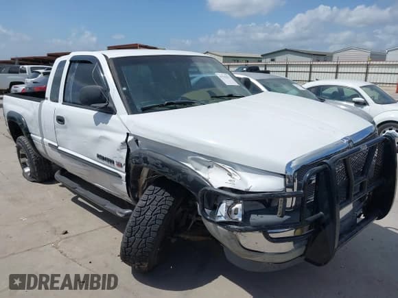 ✅ 2001 Dodge 1500 • VIN: 1B7HC13Z91J613157 • Lot: 42542029. Listed on IAAI with 146,932 mi. Free auction sales archive from the USA and detailed vehicle history report at DreamBid. Image 1.