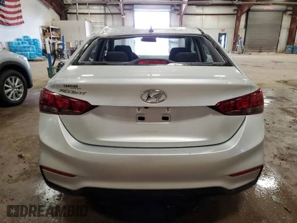 2019 Hyundai Accent SE z VIN 3KPC24A39KE044175, wystawiony jako Copart lot #49423294 z przebiegiem 62 244 mil mil oraz . Historia ofert i sprzedaży dostępna na DreamBid. Obrazek 6.
