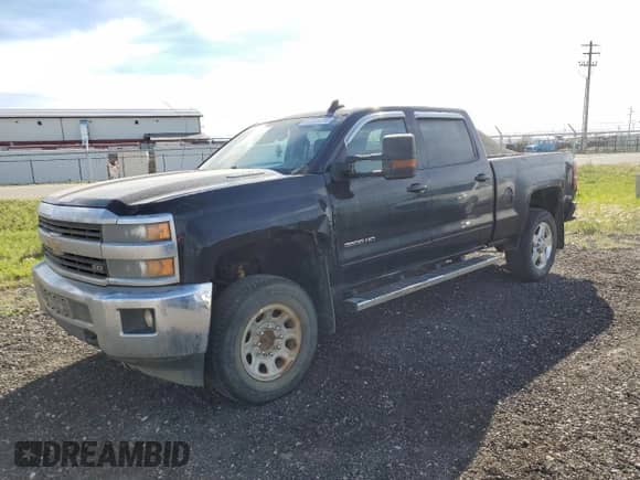 2015 Chevrolet Silverado 3500HD LT с VIN 1GC4KZC8XFF504398, выставлен на аукционе Copart как лот 71722914 с пробегом 481 039 миль миль и Чистый • Clean title. История ставок и продаж доступна на DreamBid. Изображение 1.