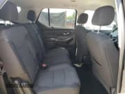 ✅ 2021 Chevrolet Traverse LS • VIN: 1GNERFKW2MJ222790 • Lot: 70707025. Wystawiony na Copart z przebiegiem 110 279 mil. Bezpłatny archiwum sprzedaży aukcyjnych z USA i szczegółowy raport historii pojazdu na DreamBid. Zdjęcie 11.