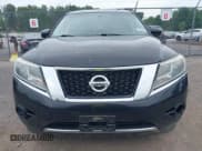 ✅ 2015 Nissan Pathfinder SL • VIN: 5N1AR2MM8FC633321 • Lot: 42521818. Listed on IAAI with 180,279 mi. Free auction sales archive from the USA and detailed vehicle history report at DreamBid. Image 12.