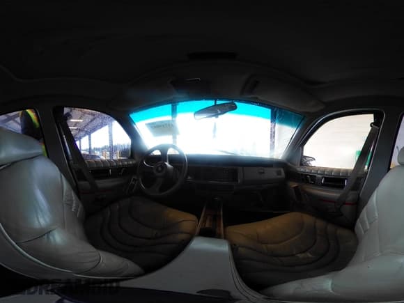 ✅ 1993 Buick Regal • VIN: 2G4WF54L0P1462286 • Лот: 43719865. Опубликован ранее на IAAI с пробегом 126 242 миль. Бесплатный доступ к архиву аукционных продаж из США и подробный отчёт об истории автомобиля на DreamBid. Изображение 18.