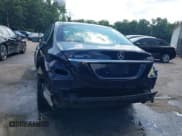 ✅ 2019 Mercedes-Benz C 300 • VIN: 55SWF8EB9KU283955 • Lot: 42830289. Wystawiony na IAAI z przebiegiem 6 929 mil. Bezpłatny archiwum sprzedaży aukcyjnych z USA i szczegółowy raport historii pojazdu na DreamBid. Zdjęcie 6.