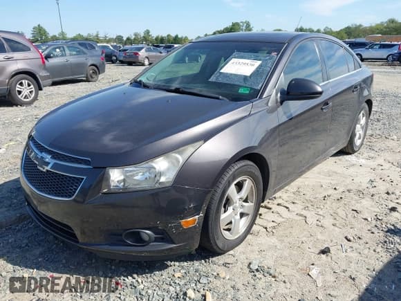 ✅ 2014 Chevrolet Cruze 1LT • VIN: 1G1PC5SB1E7218750 • Lot: 43329530. Listed on IAAI with 151,833 mi. Free auction sales archive from the USA and detailed vehicle history report at DreamBid. Image 17.