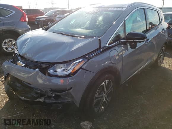 ✅ 2021 Chevrolet Bolt EV Premier • VIN: 1G1FZ6S09M4114389 • Lot: 63015711. Wystawiony na Copart z przebiegiem 1 697 mil. Bezpłatny archiwum sprzedaży aukcyjnych z USA i szczegółowy raport historii pojazdu na DreamBid. Zdjęcie 2.