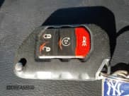 ✅ 2020 Jeep Wrangler Unlimited Rubicon • VIN: 1C4HJXFN4LW136516 • Lot: 41874403. Wystawiony na IAAI z przebiegiem 87 576 mil. Bezpłatny archiwum sprzedaży aukcyjnych z USA i szczegółowy raport historii pojazdu na DreamBid. Zdjęcie 11.