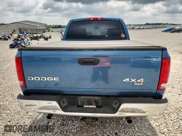 ✅ 2004 Dodge 1500 SLT • VIN: 1D7HU18NX4S573100 • Lot: 65593555. Listed on Copart with 129,583 mi. Free auction sales archive from the USA and detailed vehicle history report at DreamBid. Image 6.