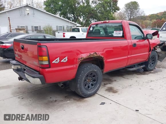 ✅ 2007 GMC Sierra 1500 Work Truck • VIN: 1GTEK14V67Z100721 • Лот: 43492368. Опубликован ранее на IAAI с пробегом 108 039 миль. Бесплатный доступ к архиву аукционных продаж из США и подробный отчёт об истории автомобиля на DreamBid. Изображение 4.