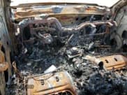 ✅ 2015 GMC Sierra 3500 • VIN: 1GT523E84FZ528340 • Лот: 65636695. Опубликован ранее на Copart с пробегом Не указан. Бесплатный доступ к архиву аукционных продаж из США и подробный отчёт об истории автомобиля на DreamBid. Изображение 8.