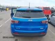 ✅ 2022 Jeep Compass Latitude • VIN: 3C4NJDBB9NT231501 • Lot: 43703819. Wystawiony na IAAI z przebiegiem Nie podano. Bezpłatny archiwum sprzedaży aukcyjnych z USA i szczegółowy raport historii pojazdu na DreamBid. Zdjęcie 16.