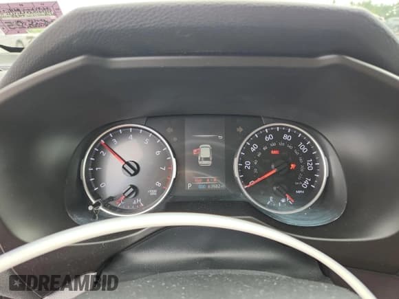 ✅ 2019 Toyota RAV4 LE • VIN: 2T3F1RFV2KC017364 • Лот: 71020605. Опубликован ранее на Copart с пробегом 63 882 миль. Бесплатный доступ к архиву аукционных продаж из США и подробный отчёт об истории автомобиля на DreamBid. Изображение 9.