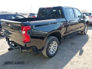 ✅ 2021 Chevrolet Silverado 1500 LT • VIN: 1GCUYDED7MZ254660 • Lot: 43341824. Wystawiony na IAAI z przebiegiem 48 470 mil. Bezpłatny archiwum sprzedaży aukcyjnych z USA i szczegółowy raport historii pojazdu na DreamBid. Zdjęcie 4.