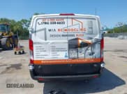 ✅ 2024 Ford Transit Cargo • VIN: 1FTBR1Y80RKB59990 • Lot: 42241182. Wystawiony na IAAI z przebiegiem 13 385 mil. Bezpłatny archiwum sprzedaży aukcyjnych z USA i szczegółowy raport historii pojazdu na DreamBid. Zdjęcie 16.