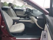 ✅ 2025 Nissan Altima SL • VIN: 1N4BL4EV3SN381401 • Lot: 42123877. Wystawiony na IAAI z przebiegiem 1 323 mil. Bezpłatny archiwum sprzedaży aukcyjnych z USA i szczegółowy raport historii pojazdu na DreamBid. Zdjęcie 5.