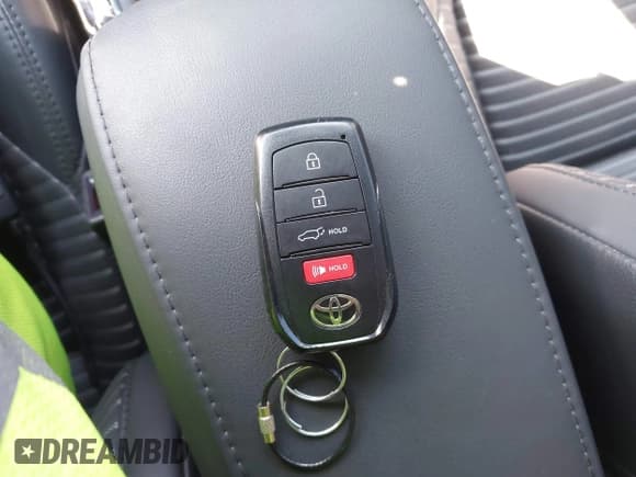 ✅ 2024 Toyota Corolla Cross Hybrid S • VIN: 7MUFBABG7RV021156 • Lot: 43464366. Listed on IAAI with 31,625 mi. Free auction sales archive from the USA and detailed vehicle history report at DreamBid. Image 11.